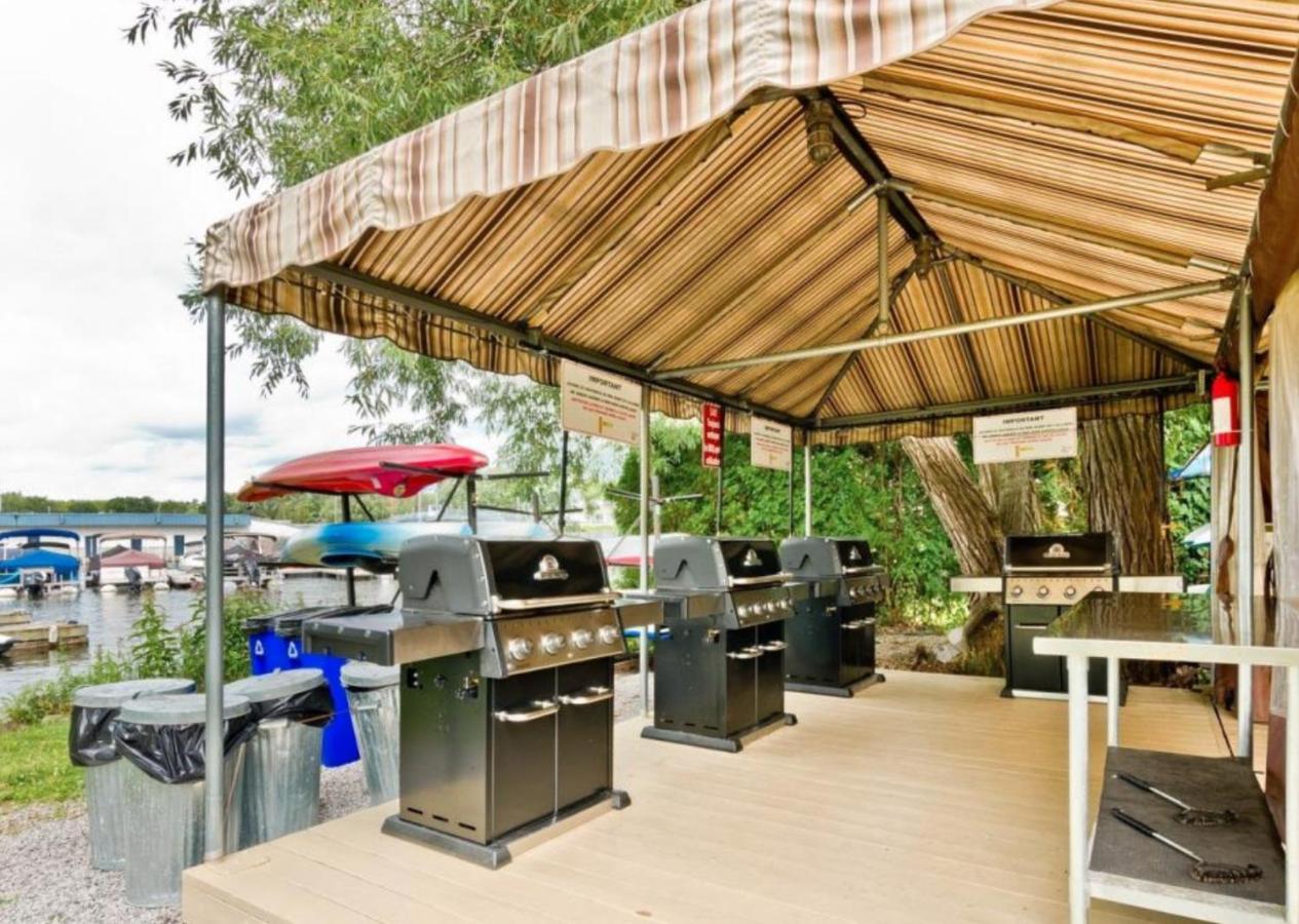 Magog Waterfront Condo 外观 照片