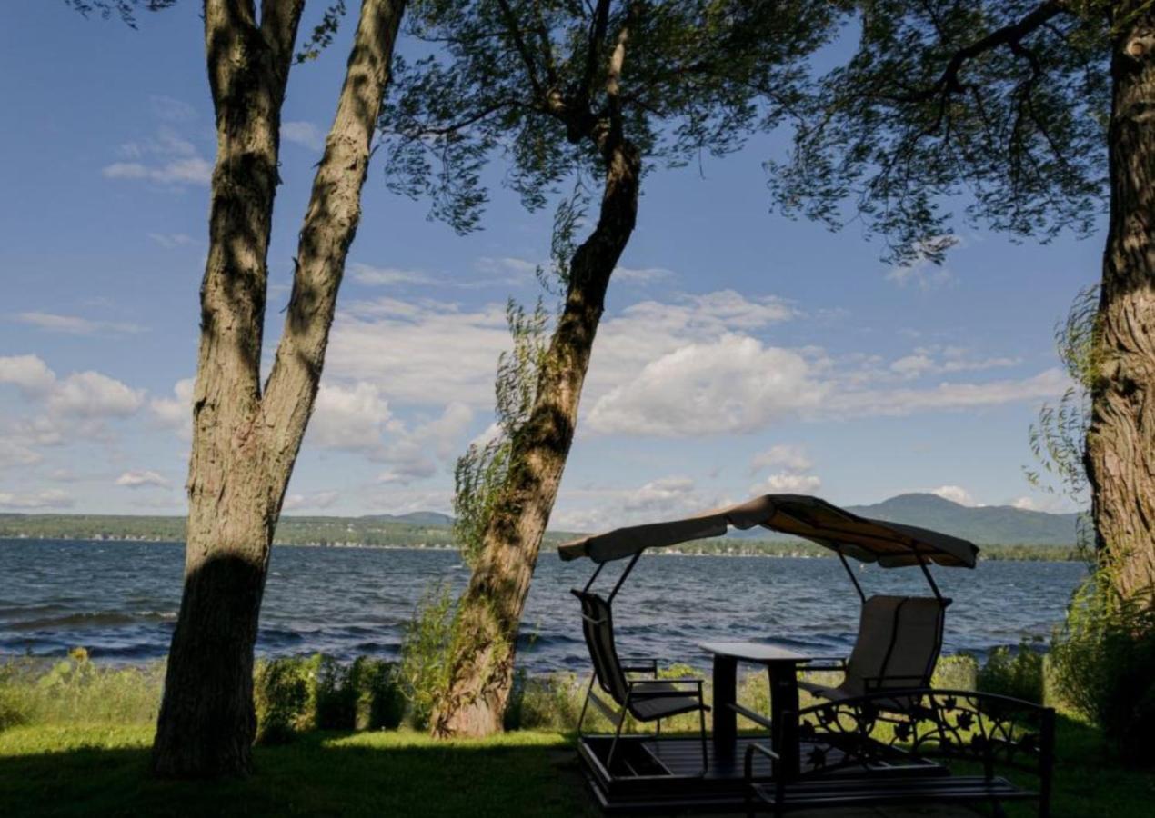 Magog Waterfront Condo 外观 照片