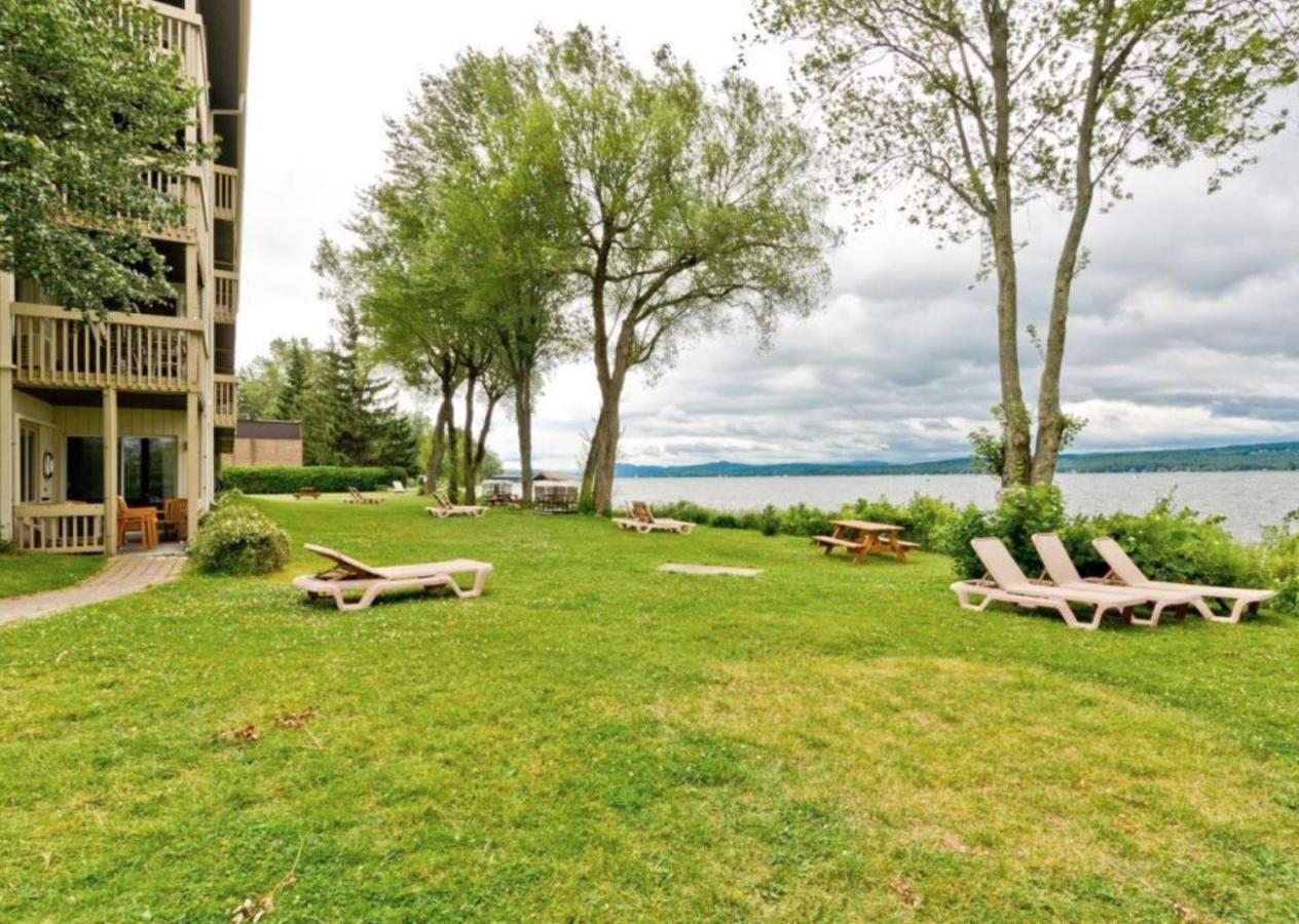 Magog Waterfront Condo 外观 照片