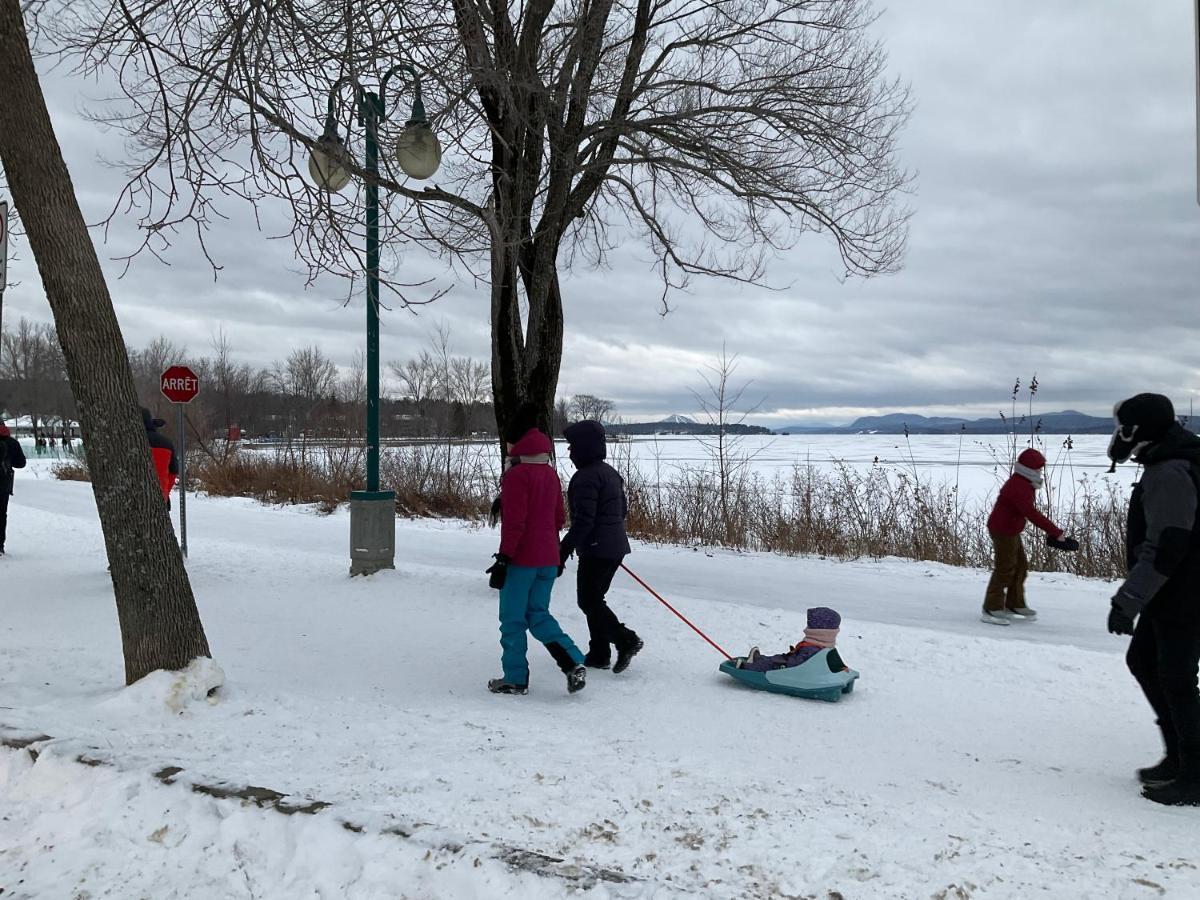 Magog Waterfront Condo 外观 照片
